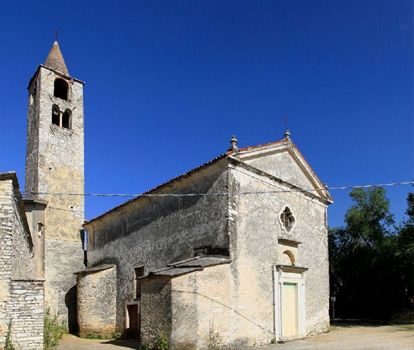 Chiesa vecchia di Cavalo